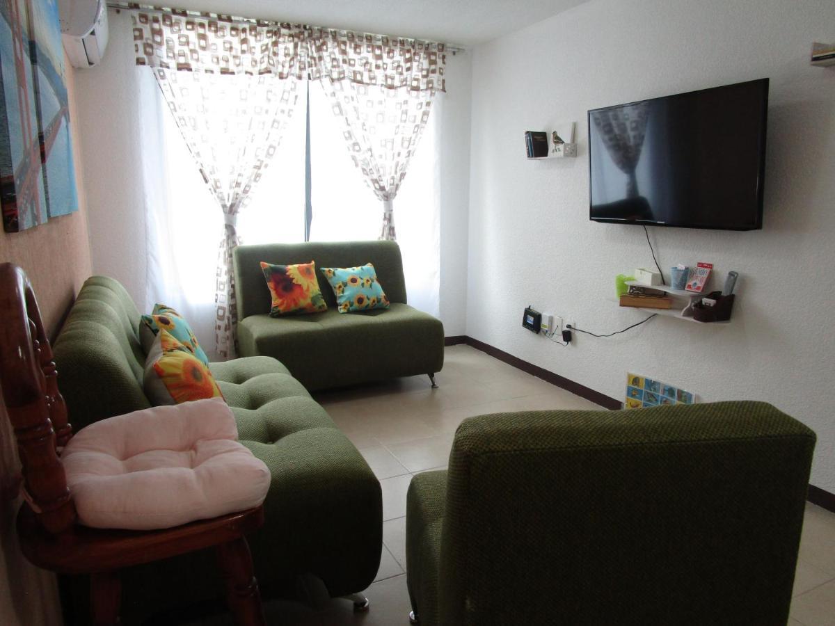 Preciosa Casa Palmera En Cuernavaca Con Alberca, Wifi, Tv Y Cocina Para Fin De Semana, Descanso, Vacaciones O Home Office Emiliano Zapata  Esterno foto