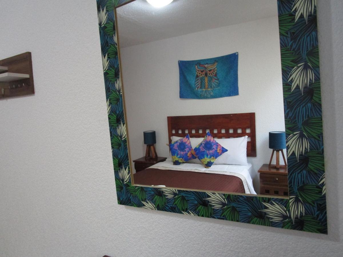 Preciosa Casa Palmera En Cuernavaca Con Alberca, Wifi, Tv Y Cocina Para Fin De Semana, Descanso, Vacaciones O Home Office Emiliano Zapata  Esterno foto